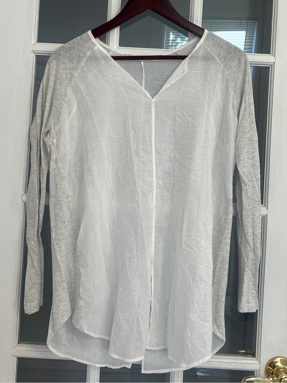 LOLA & SOPHIE Women's White Mixed Media Split Neck Long Sleeve Top Size M